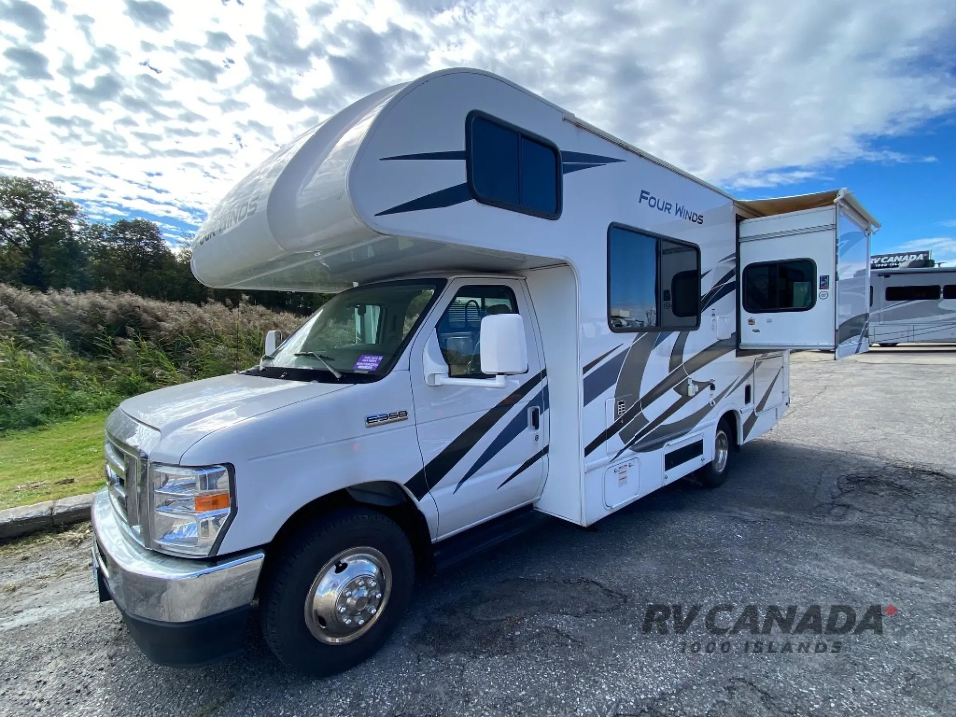 2023 Thor Motor Coach Four Winds 22B - Photo 4