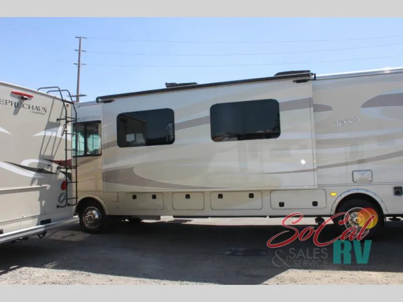 2015 Fleetwood RV Terra 35K - Photo 4
