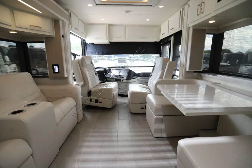 2022 Newmar New Aire 3543, Photos photo 4