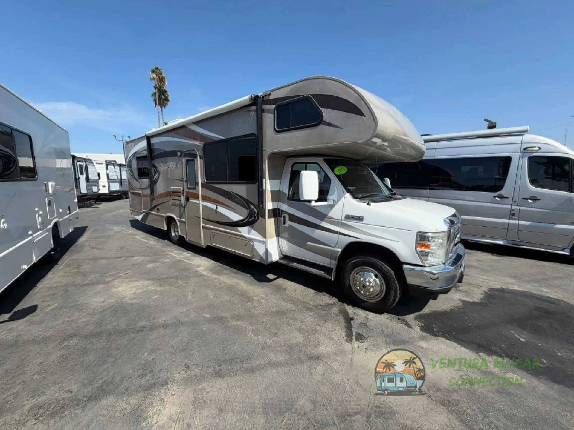 2015 Thor Motor Coach Four Winds 28A - Photo 3