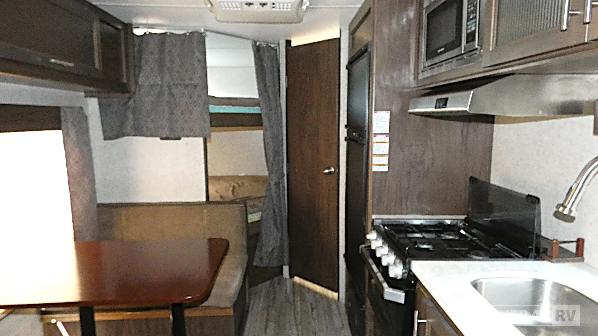 2018 Forest River Cherokee Grey Wolf 17BHSE - Photo 3