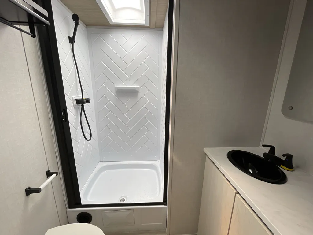2026 Forest River Vibe 3400XL, Photos photo 12