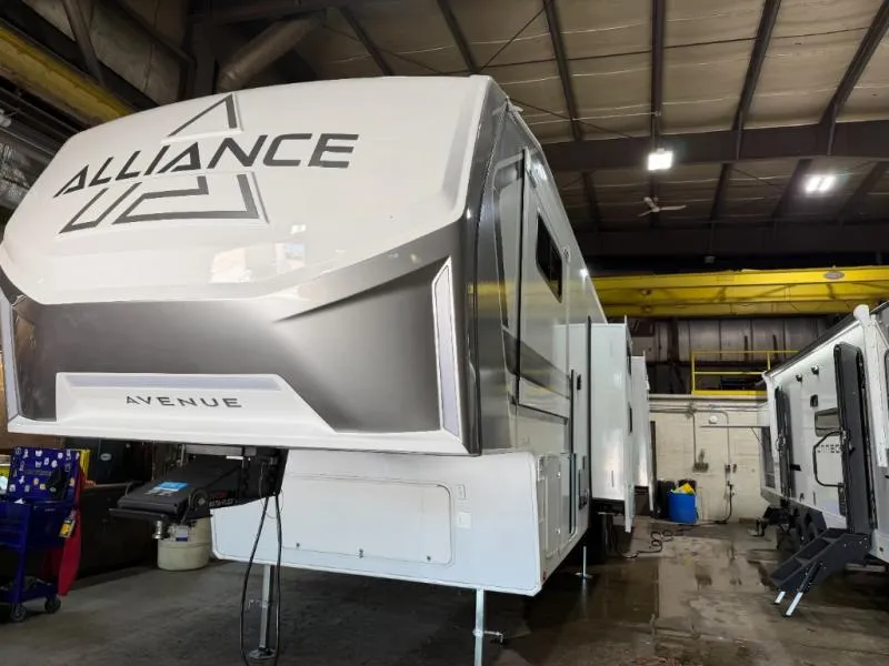 2027 Alliance RV Avenue 39MBR - Photo 4