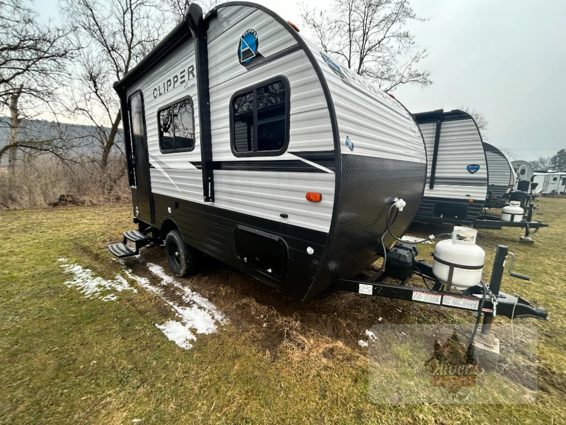 2023 Coachmen Clipper Cadet 14CR - Photo 2