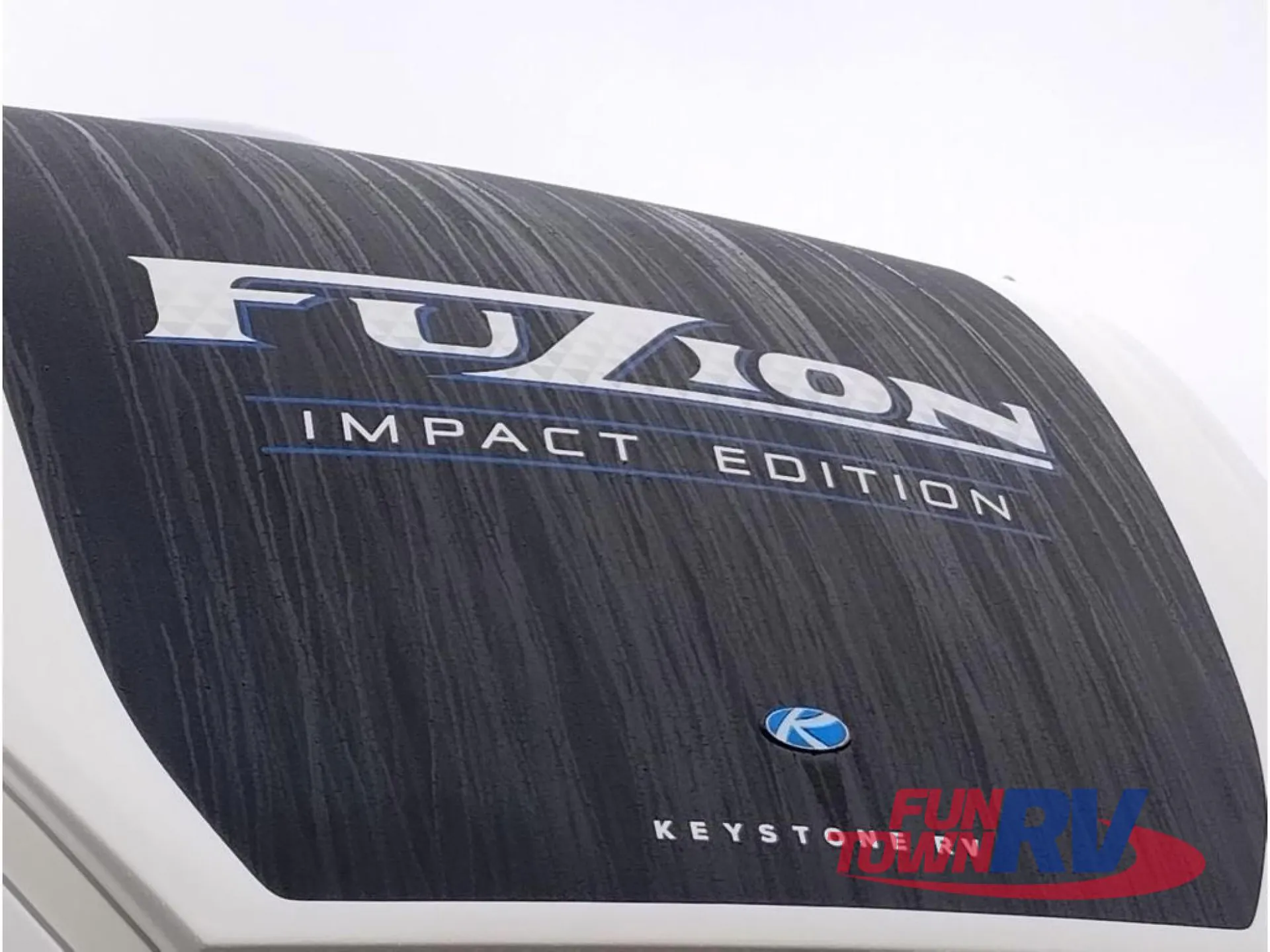 2025 Keystone Fuzion Impact Edition 367 - Photo 3