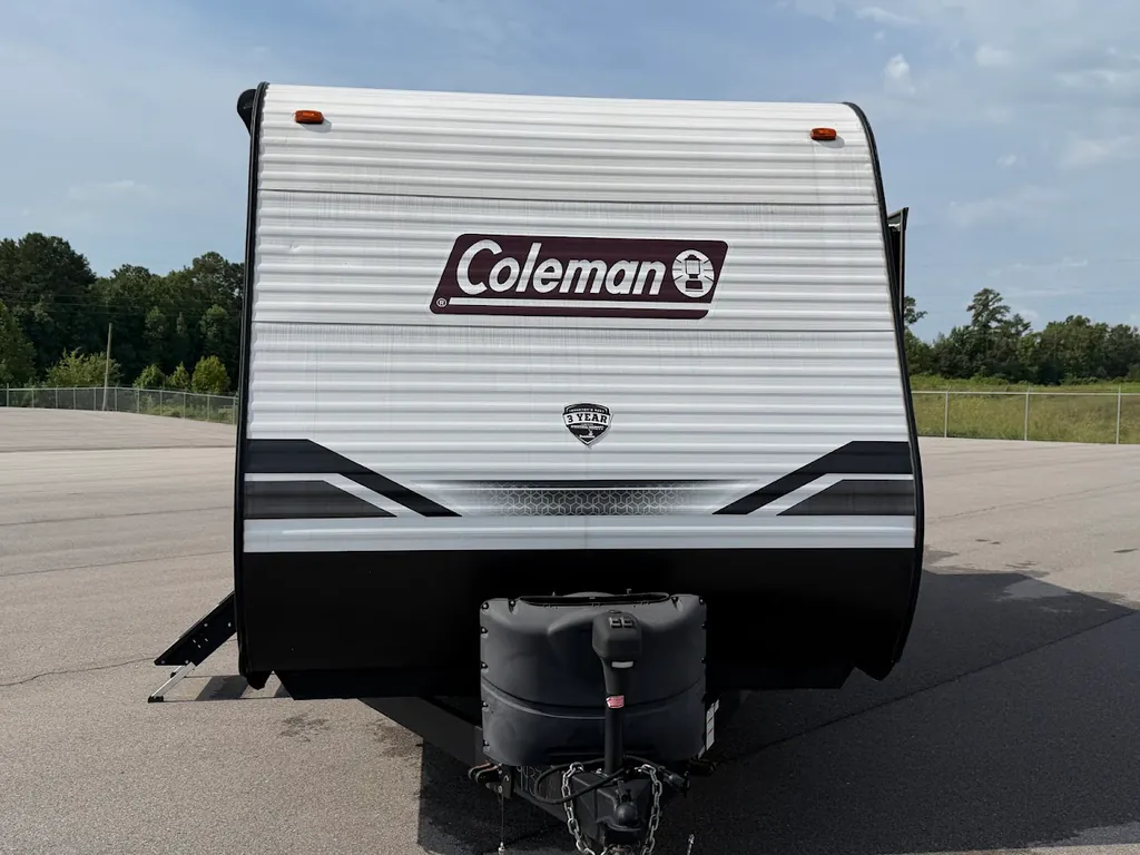 2022 Dutchmen Coleman Lantern 263BH, Photos photo 2