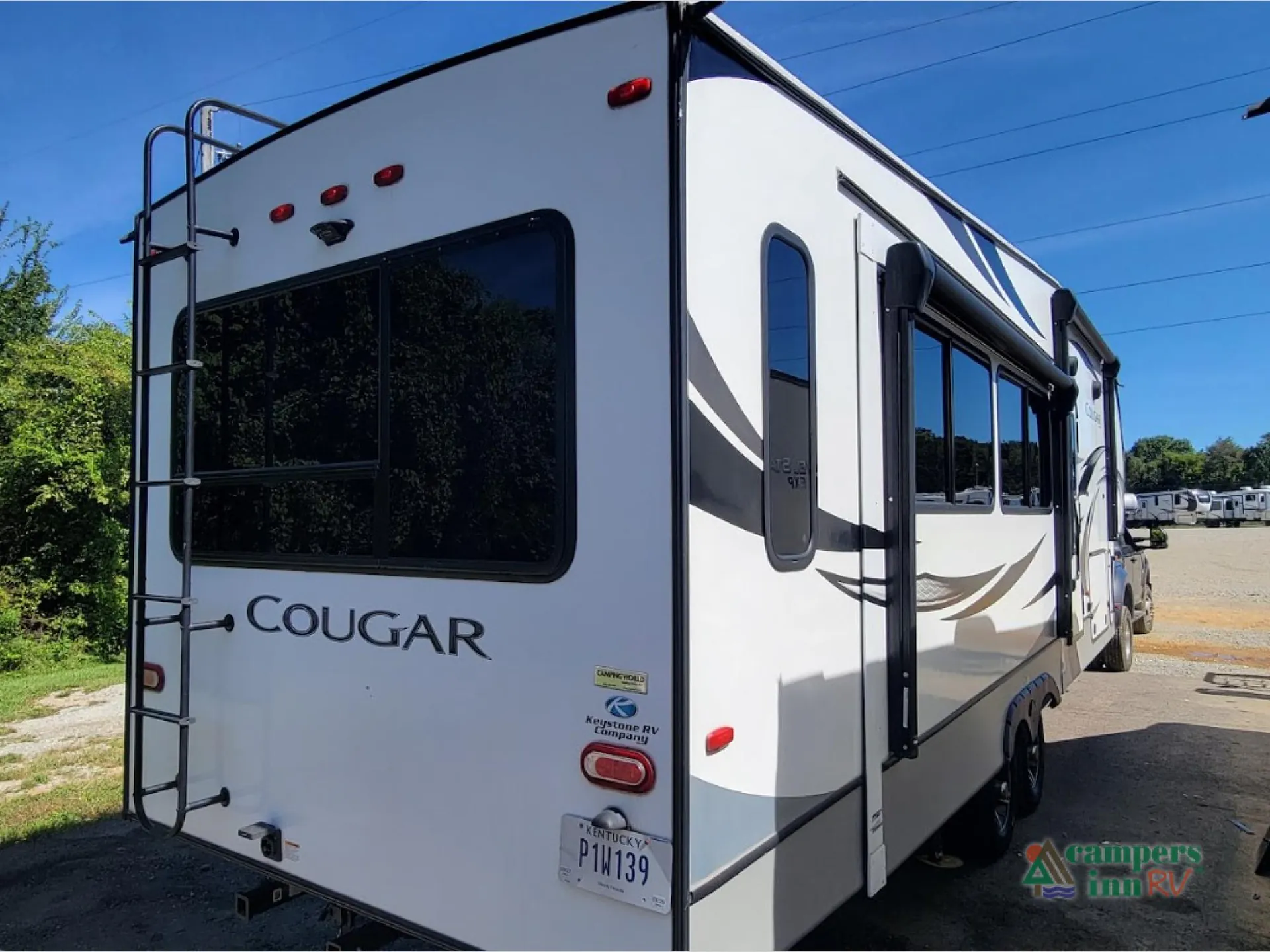 2020 Keystone Cougar 302RLS - Photo 3