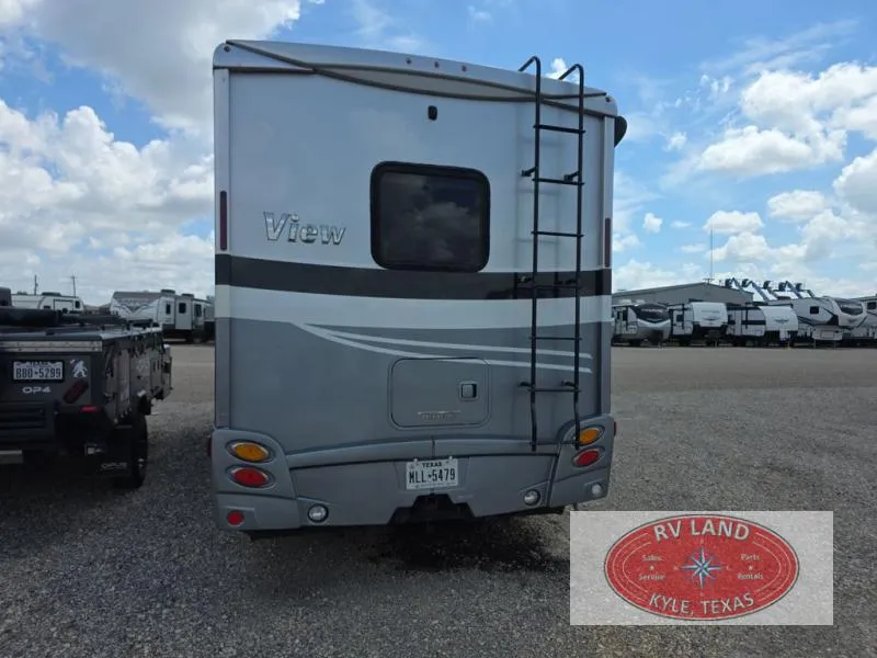 2017 Winnebago View 24V - Photo 4