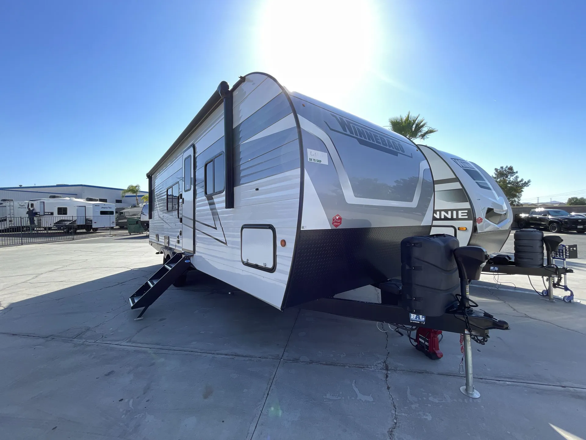 2025 Winnebago Access 25ML - Photo 2