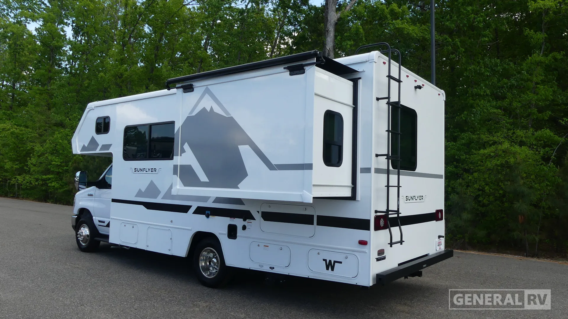 2027 Winnebago Sunflyer 22RS - Photo 4