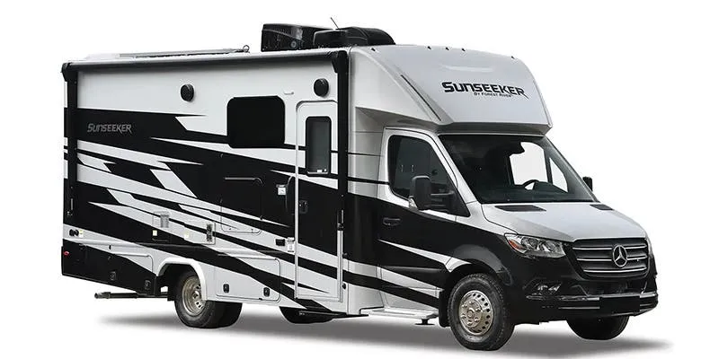 Forest River Sunseeker MBS 2400DSB exterior