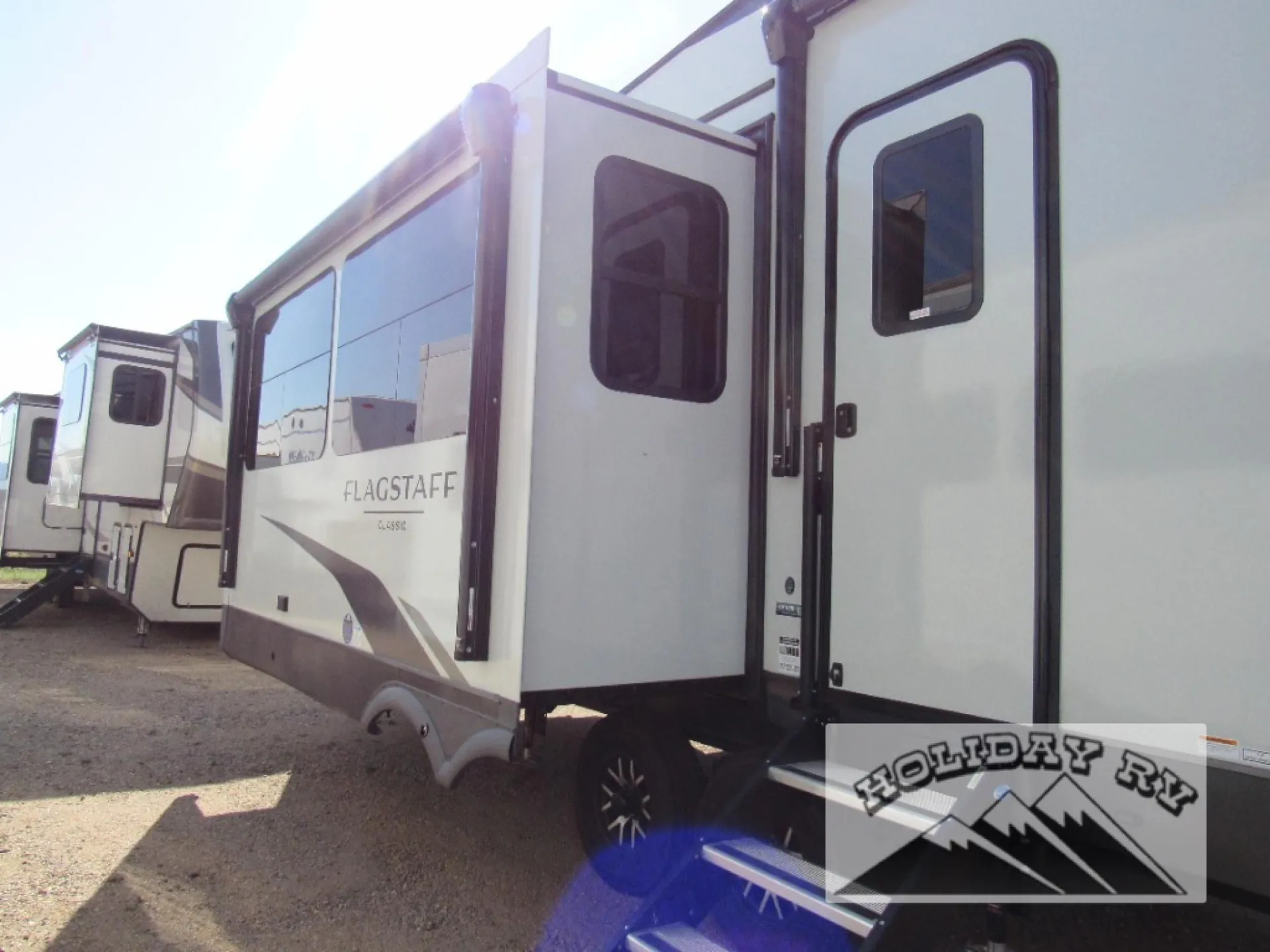 2026 Forest River Flagstaff 401CFB - Photo 4
