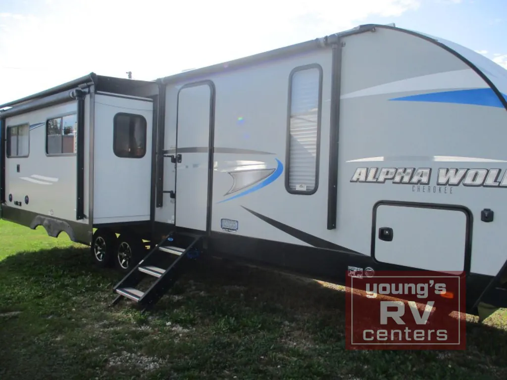2020 Forest River Cherokee Alpha Wolf 26RL-L, Photos photo 6