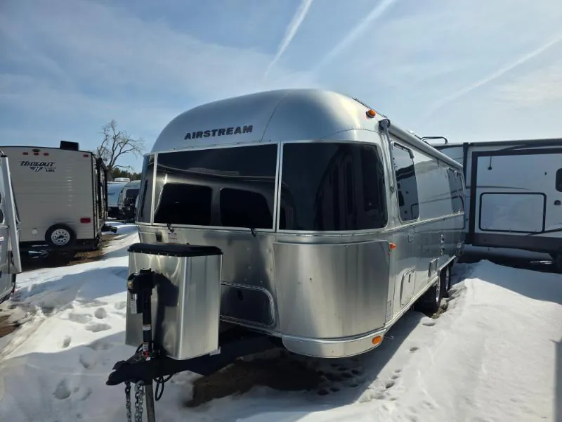 2023 Airstream Globetrotter 25FB Twin - Photo 4