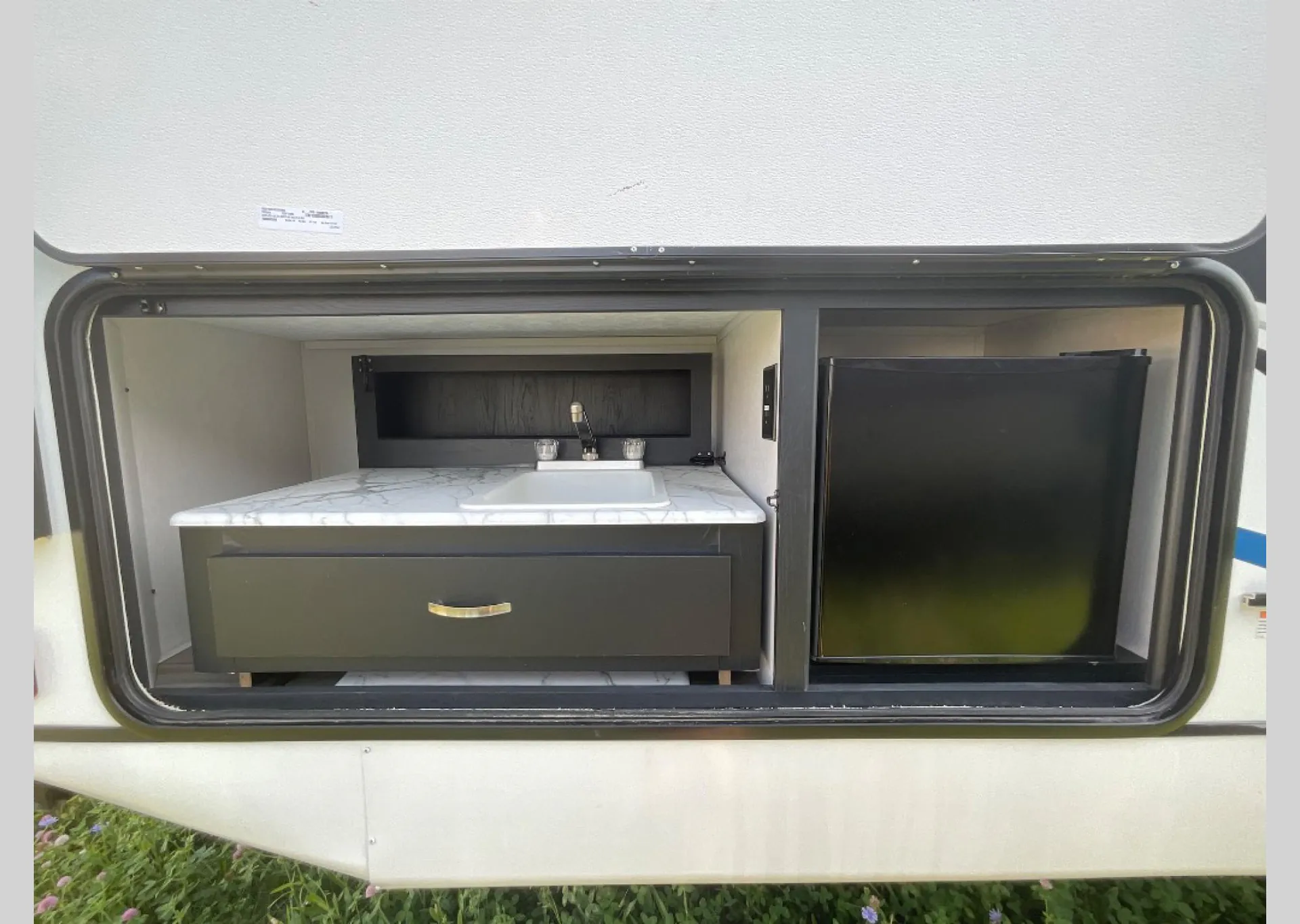 2023 Coachmen Freedom Express Ultra Lite 294BHDS - Photo 4
