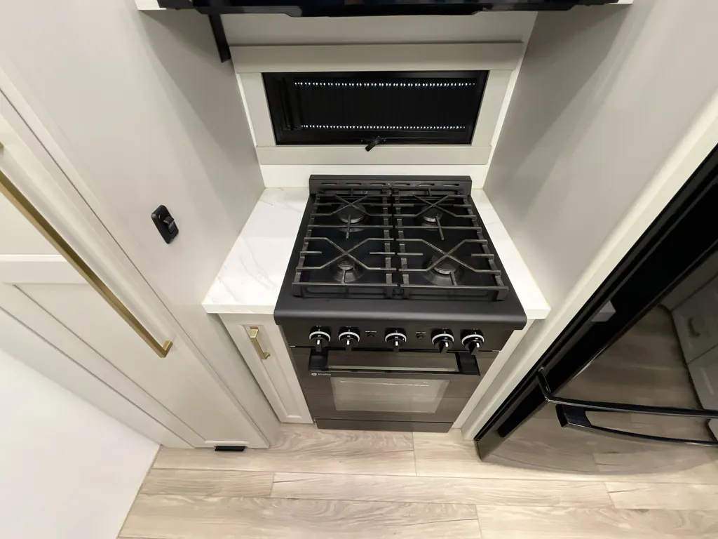 2024 Brinkley Model G 3500, Photos photo 10
