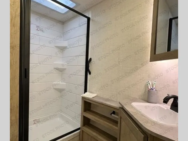2027 Ember RV E-Series 22ETS - Photo 3