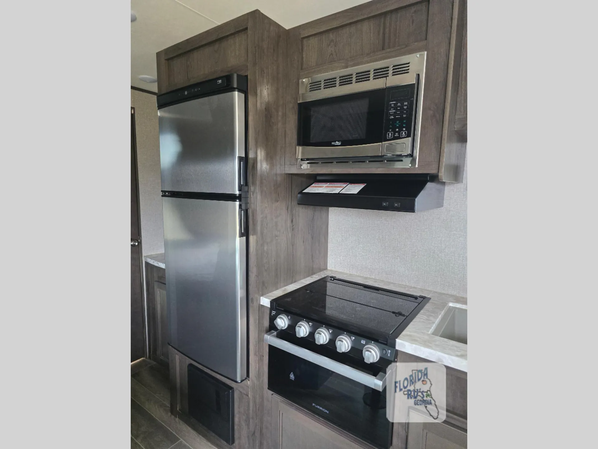 2019 Jayco Jay Flight SLX 8 244BHS - Photo 3