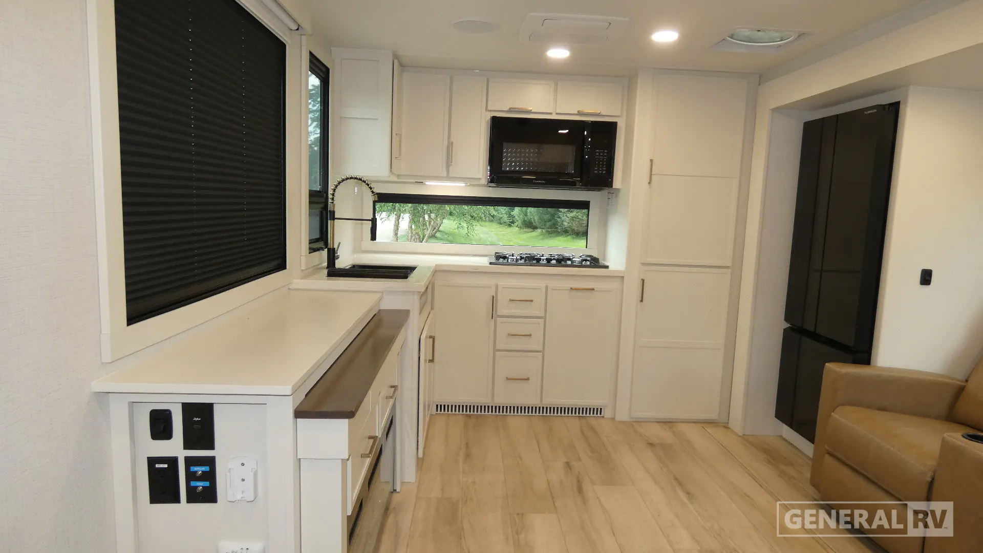 2026 Brinkley Model I 275 - Photo 3