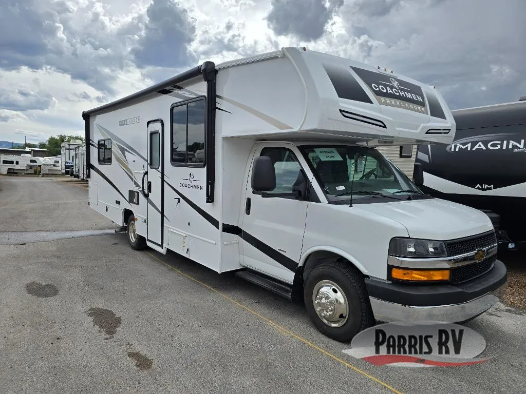 2026 Coachmen Freelander 27QB Chevy 3500 - Photo 2