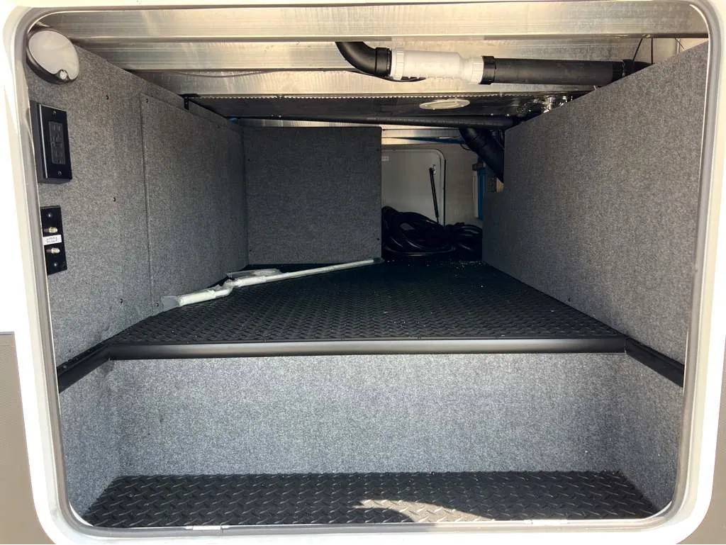 2025 Jayco Seismic Luxury Series 4113, Exterior photo 8