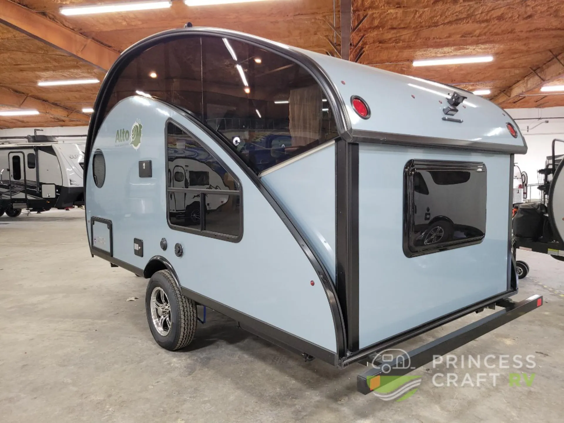 2027 Safari Condo Alto R1713 - Photo 2
