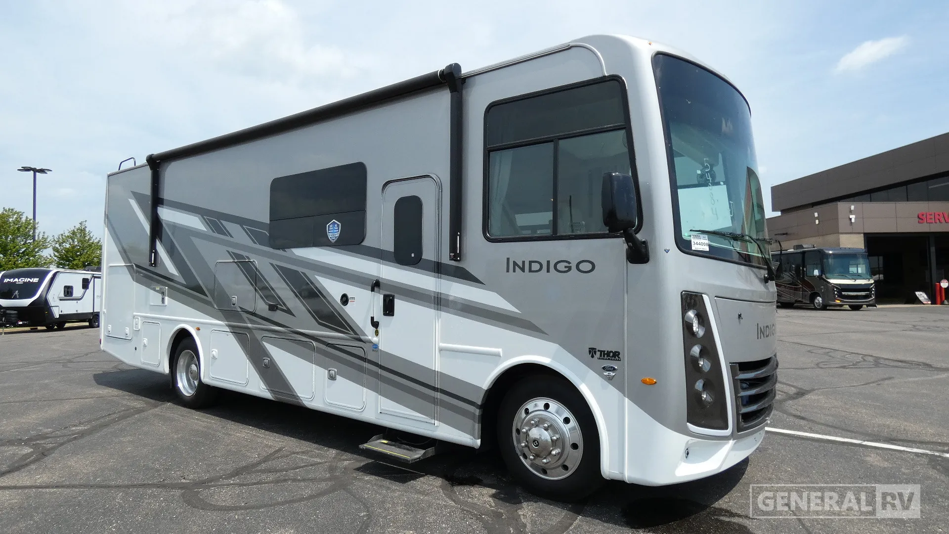 2026 Thor Motor Coach Indigo MM30 - Photo 2