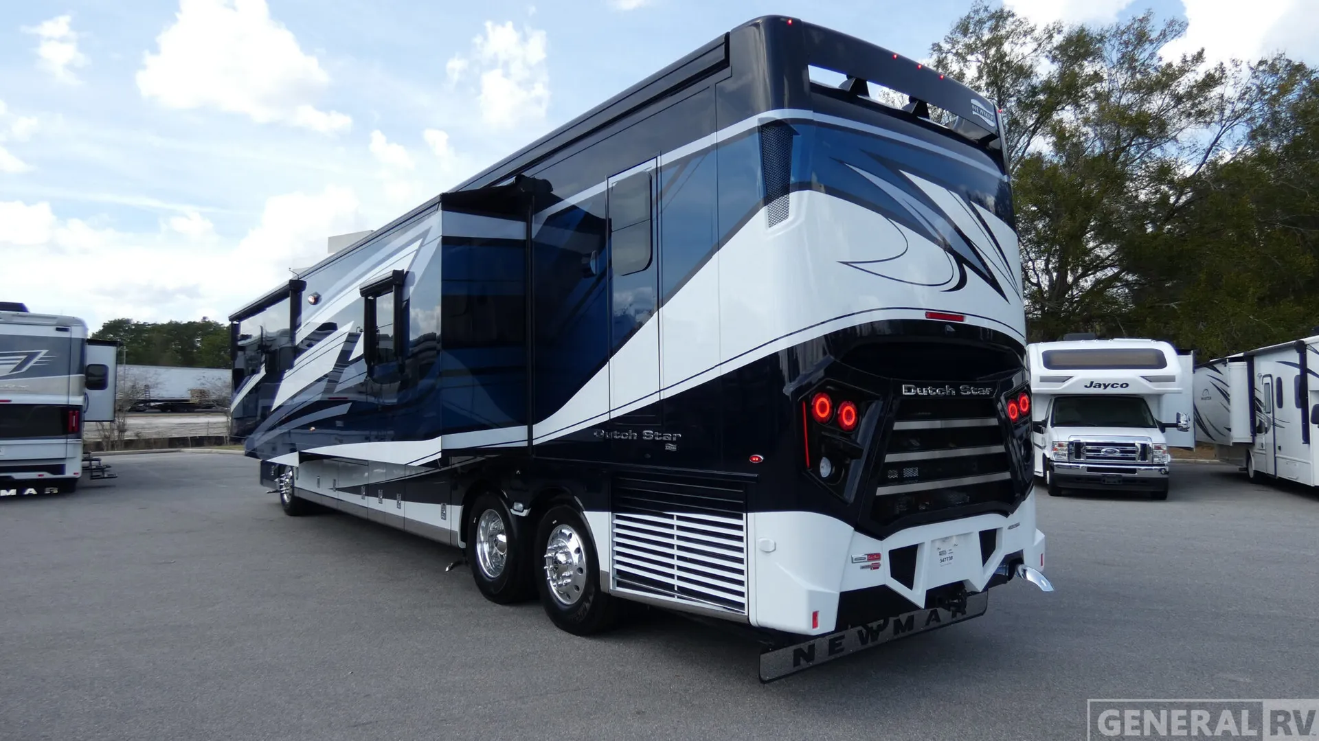 2026 Newmar Dutch Star 4325 - Photo 4