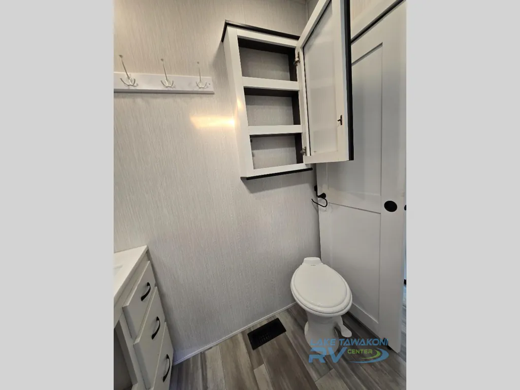 2023 Forest River Cedar Creek Cottage 40CFK2, Photos photo 30