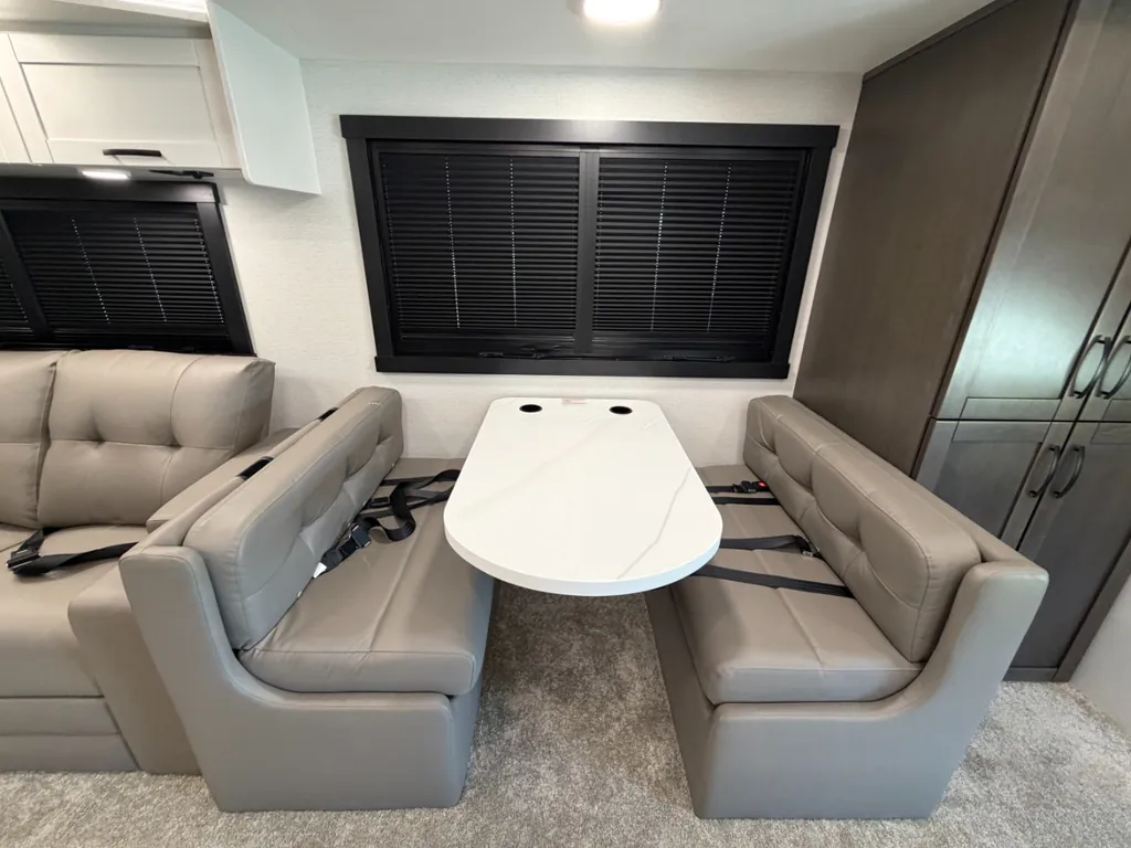 2027 Entegra Coach Accolade 37K, Photos photo 47