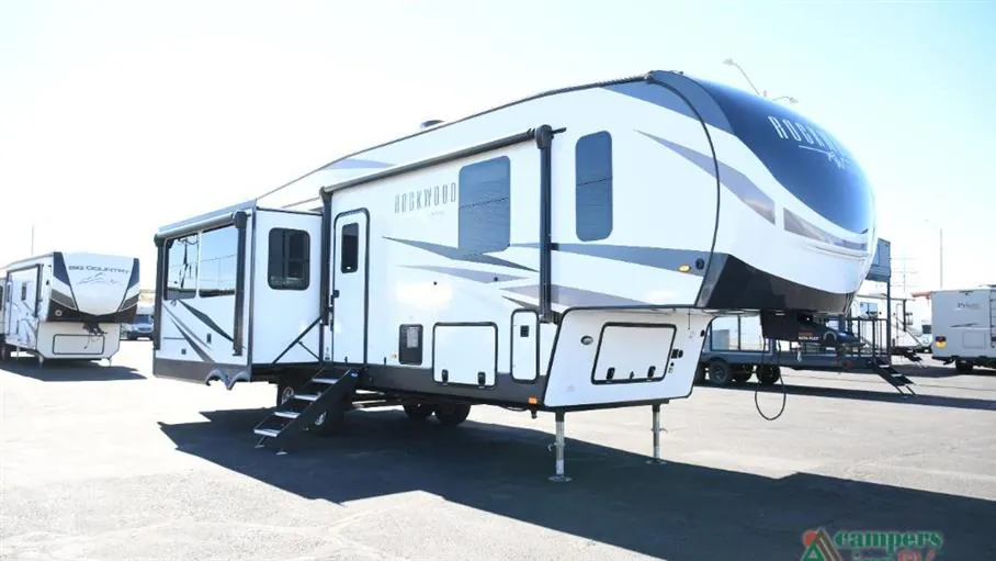 2024 Forest River Rockwood Signature 361RL