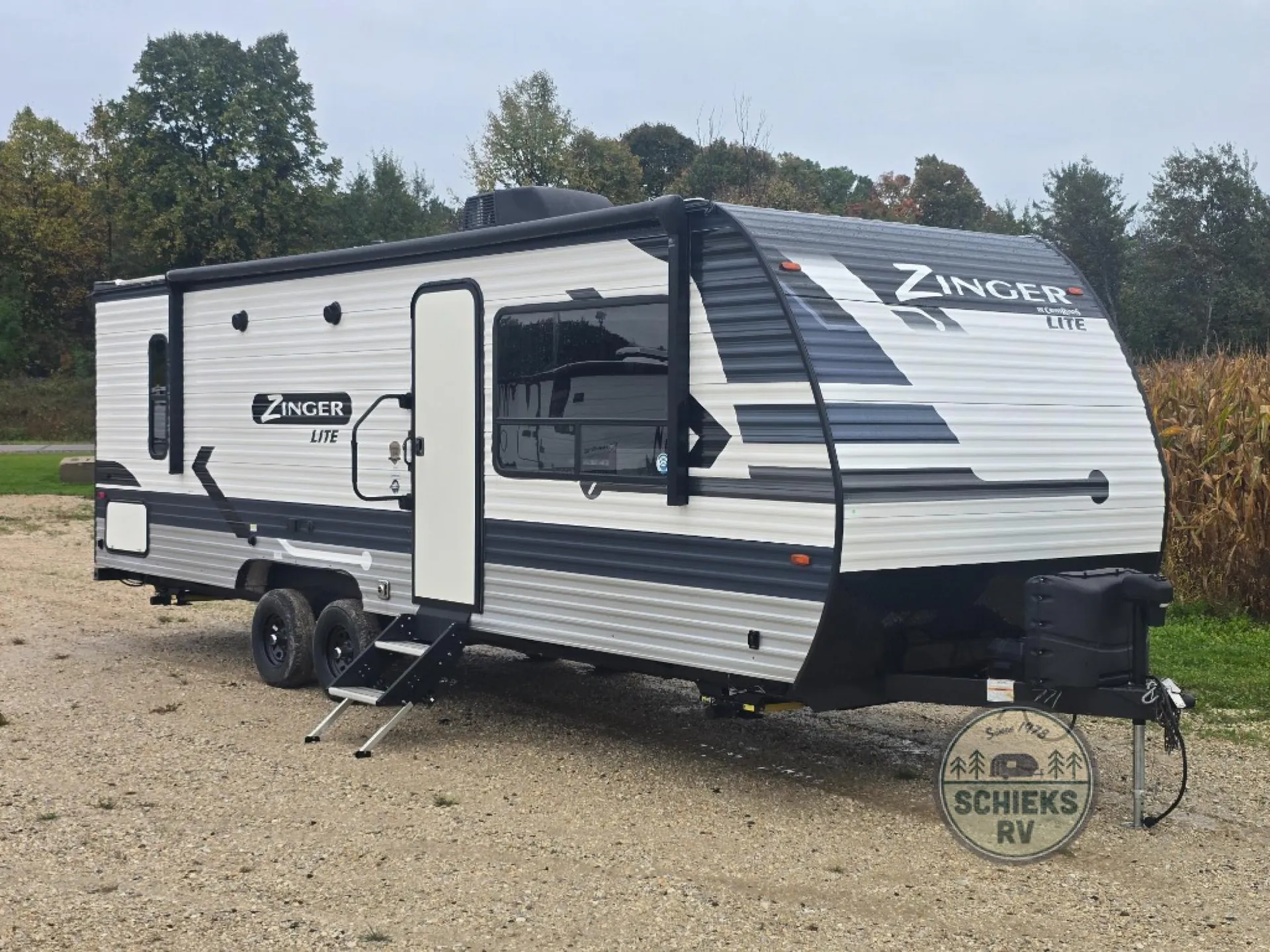 2022 CrossRoads Zinger Lite 259FL - Photo 2
