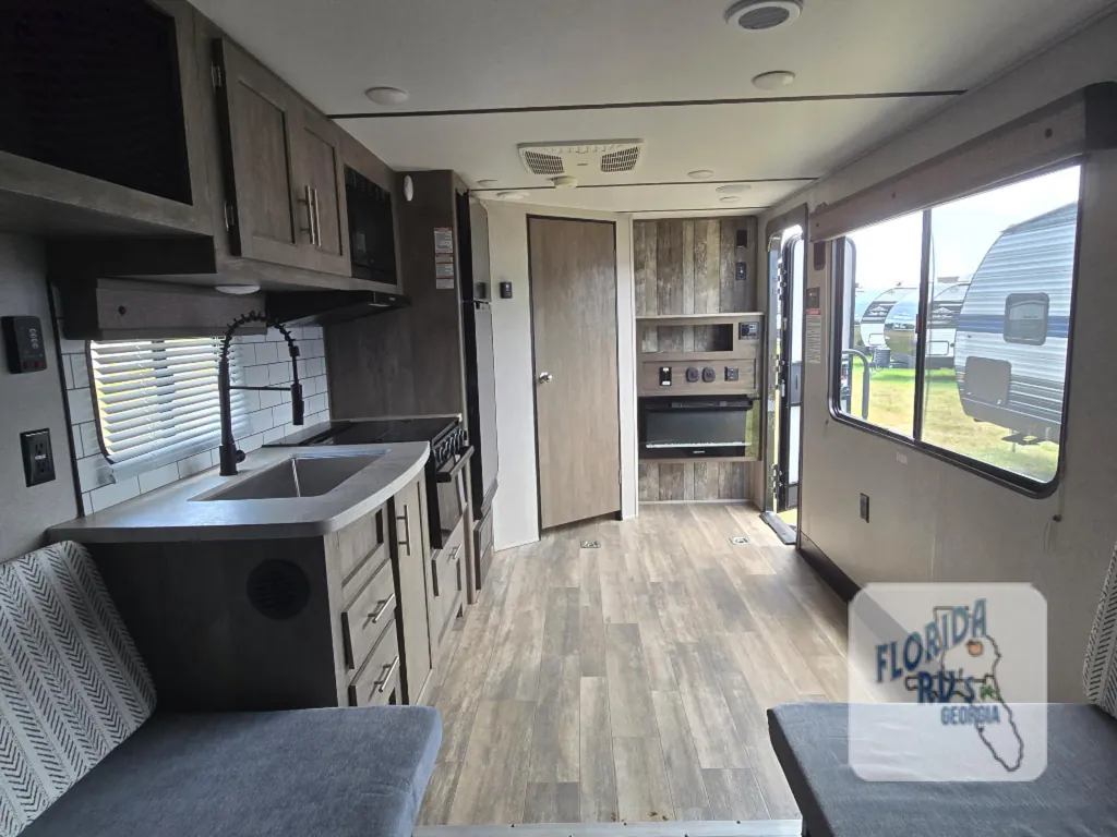 2021 Forest River XLR Micro Boost 25LRLE, Photos photo 7