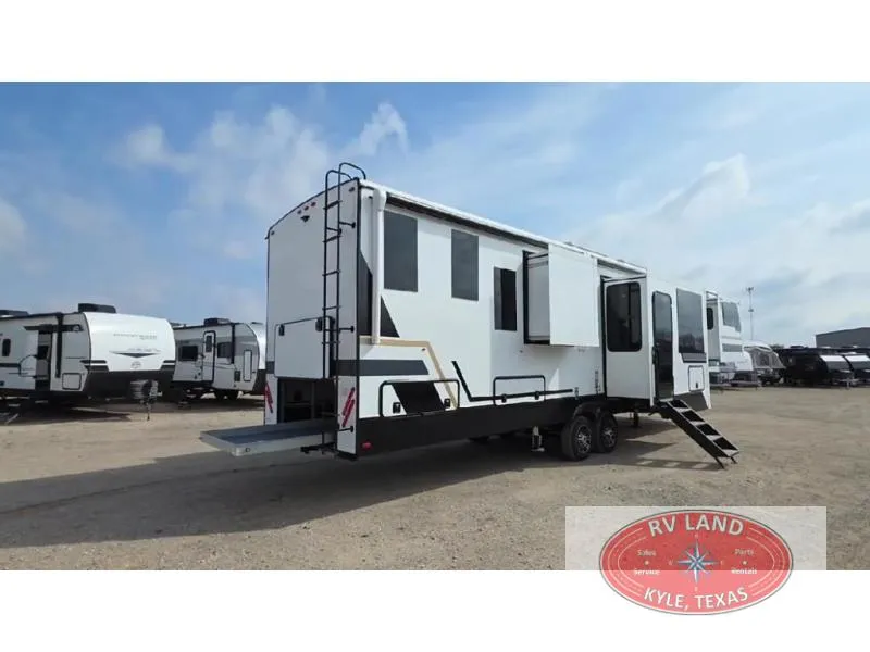 2026 KZ Durango Gold 388FLS - Photo 2