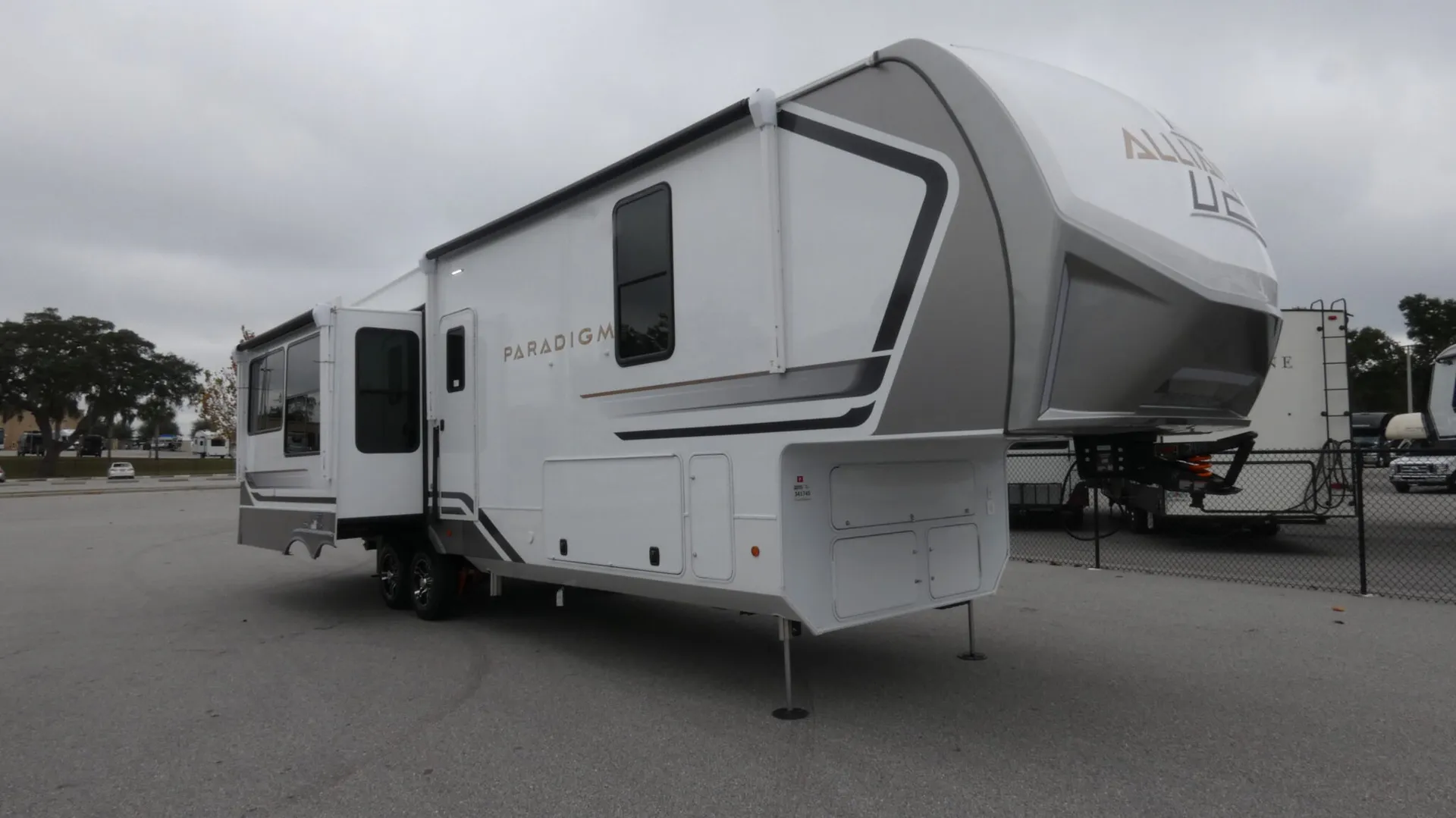 2026 Alliance RV Paradigm 340RL - Photo 2