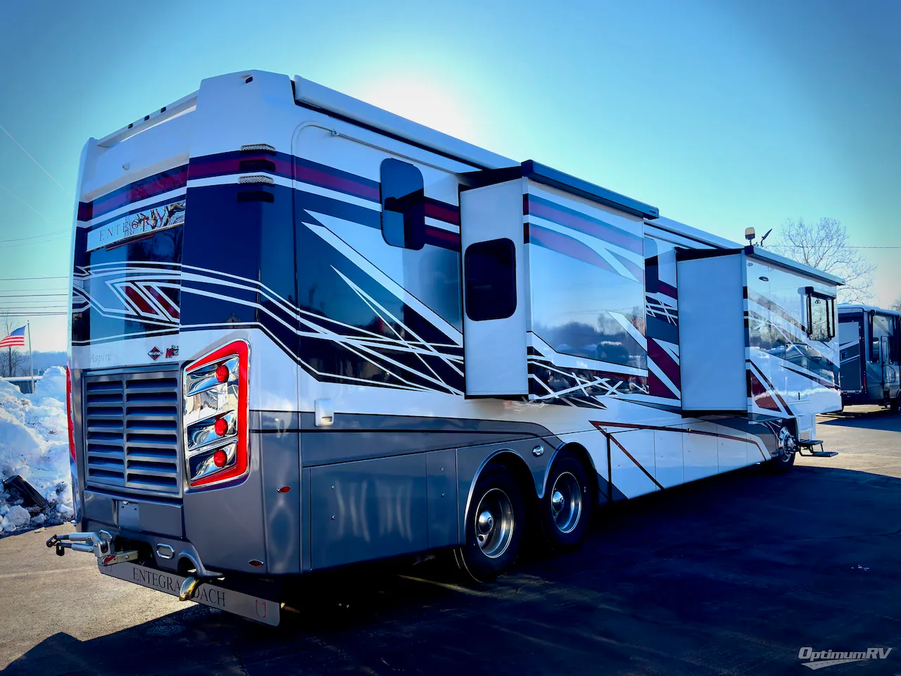 2024 Entegra Coach Aspire 44R dealer photo 2 from Optimum RV
