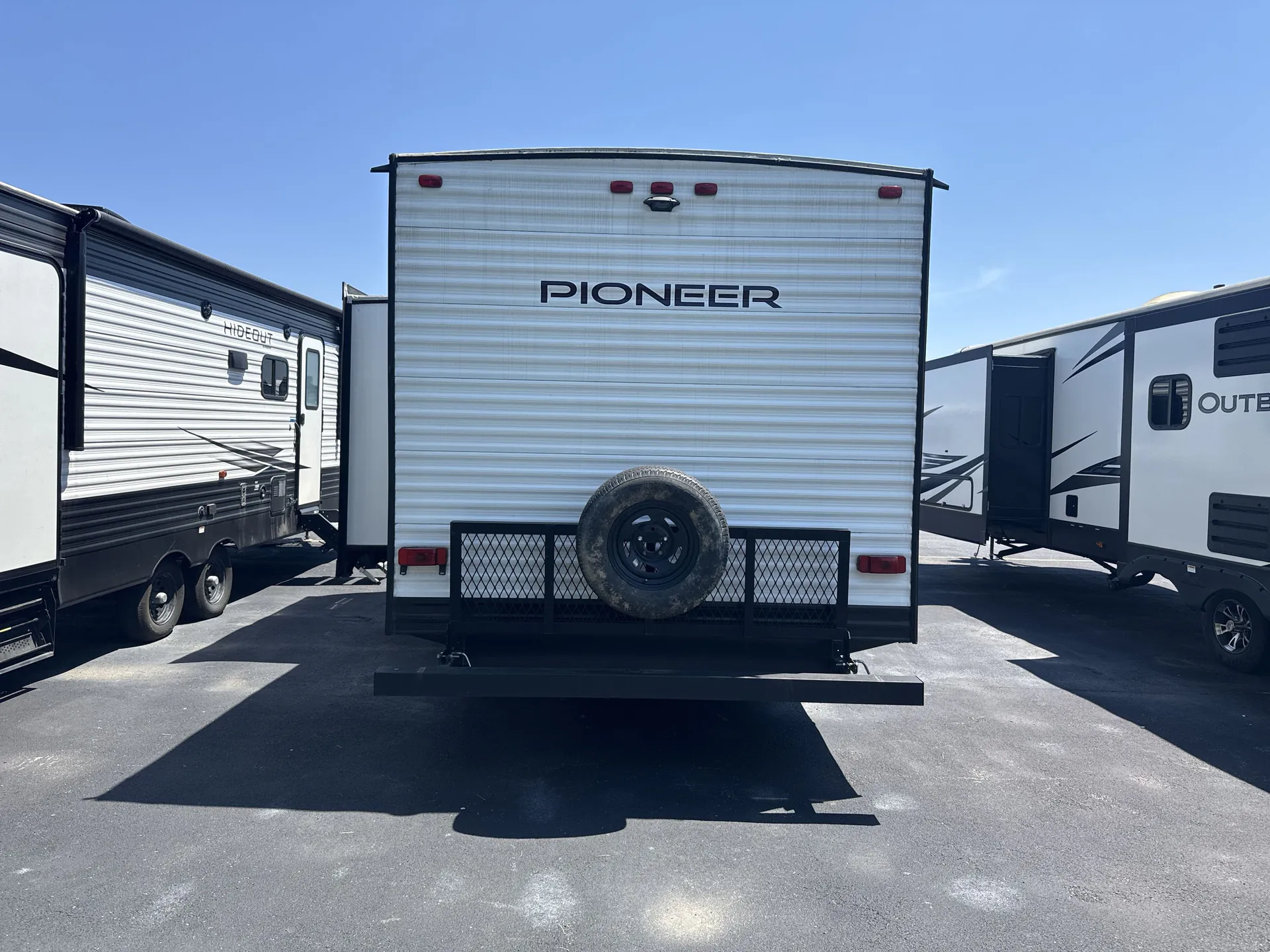 2020 Heartland Pioneer BH 260 dealer photo 7 from Camping World