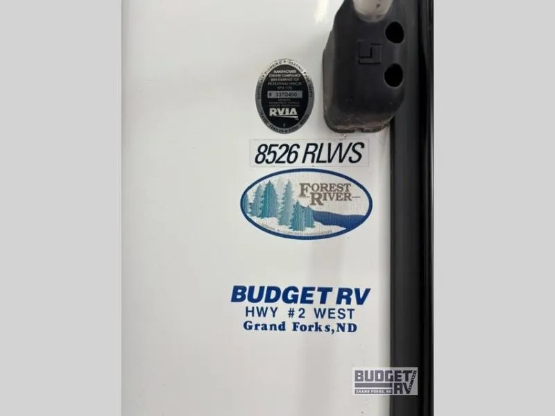 2014 Forest River RV Flagstaff 8526RLWS - Photo 2