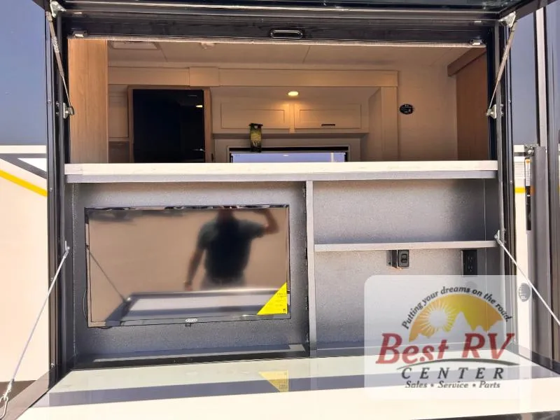 2027 Ember RV Touring Edition 2300MLL - Photo 4