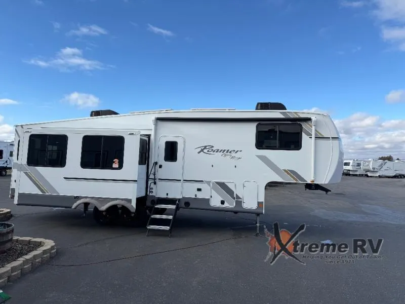 2026 Open Range RV Roamer 29RLDS - Photo 2