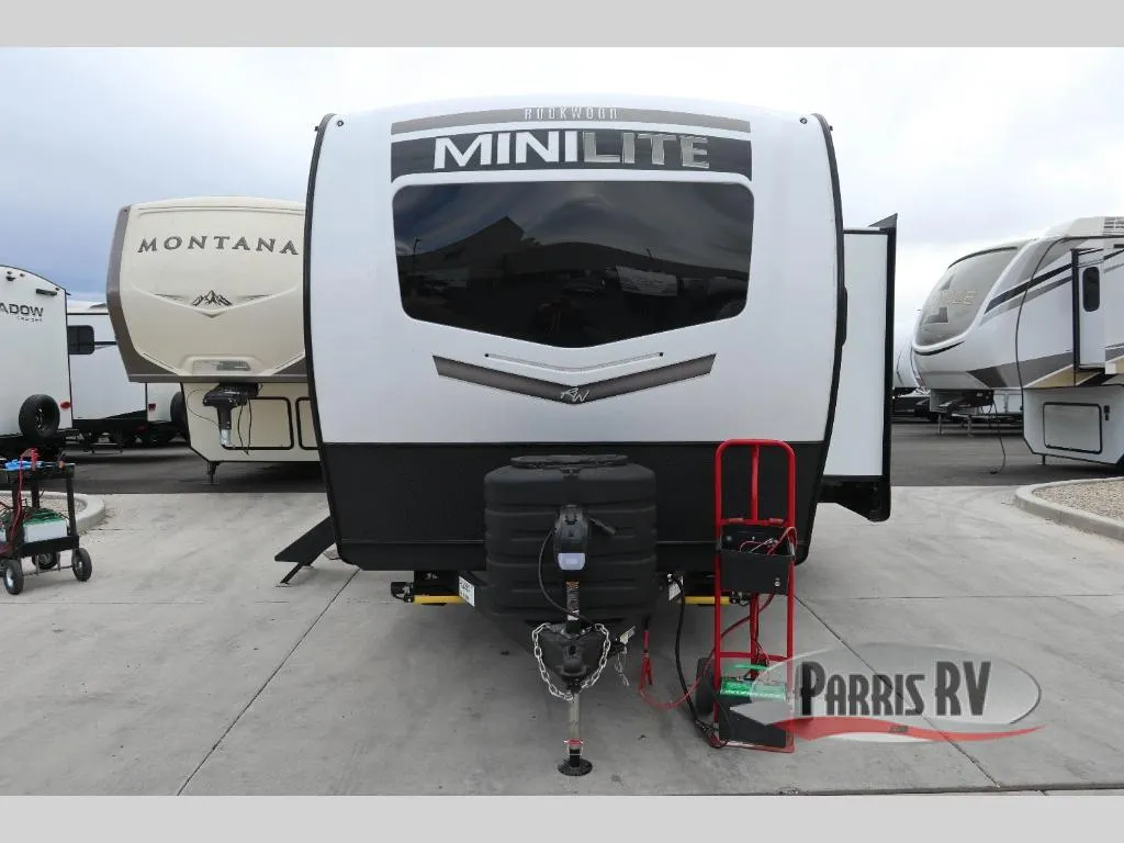 2025 Forest River Rockwood Mini Lite 2517S - Photo 3