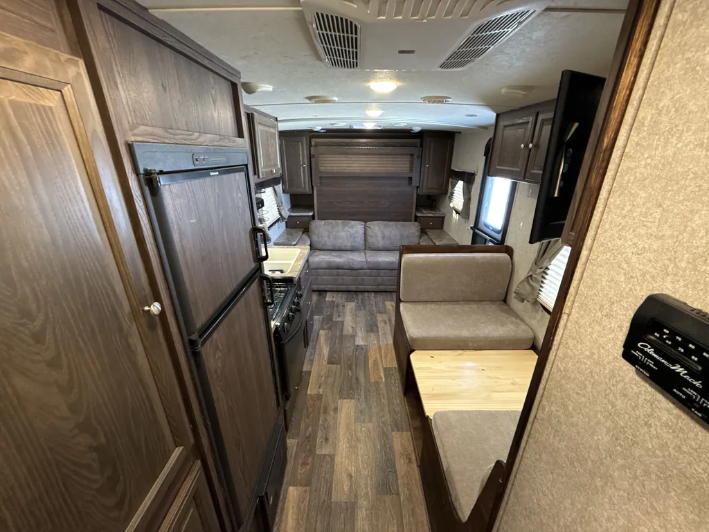 2016 Forest River Rockwood Mini Lite 1905, Photos photo 5