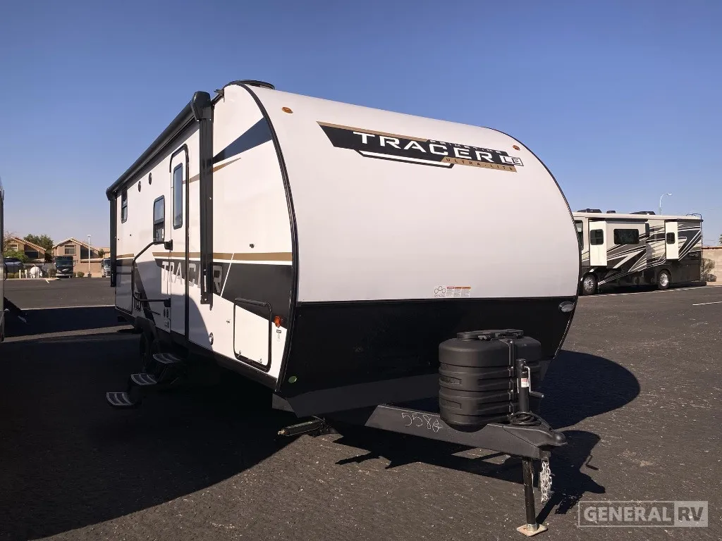 2025 Prime Time Tracer LE 240BHSLE - Photo 2