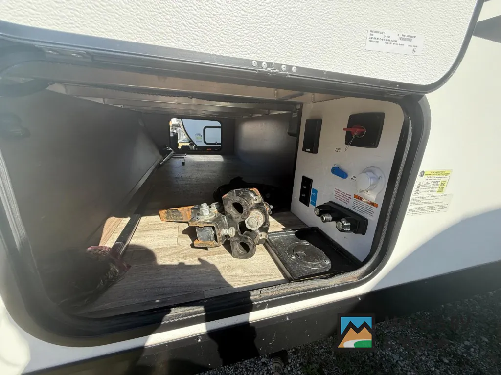 2021 Grand Design Imagine XLS 22MLE, Photos photo 31