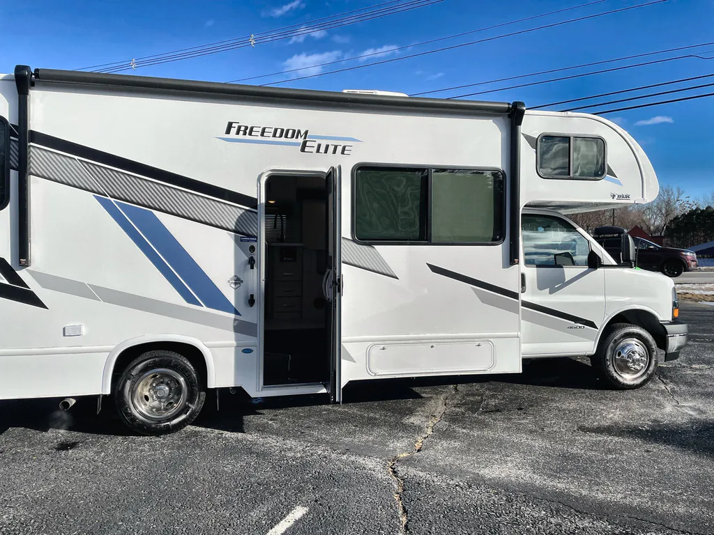 2026 Thor Motor Coach Freedom Elite 28HZ, Photos photo 27
