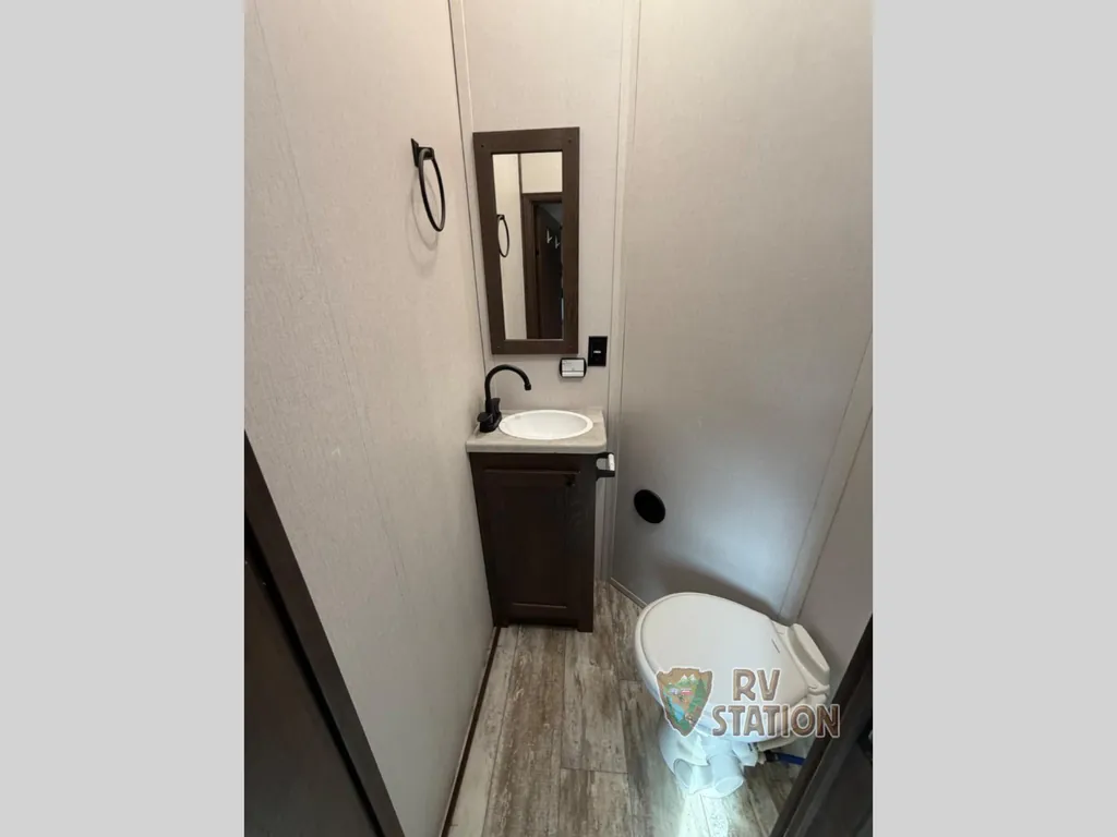2022 Forest River XLR Nitro 35DK5, Photos photo 14