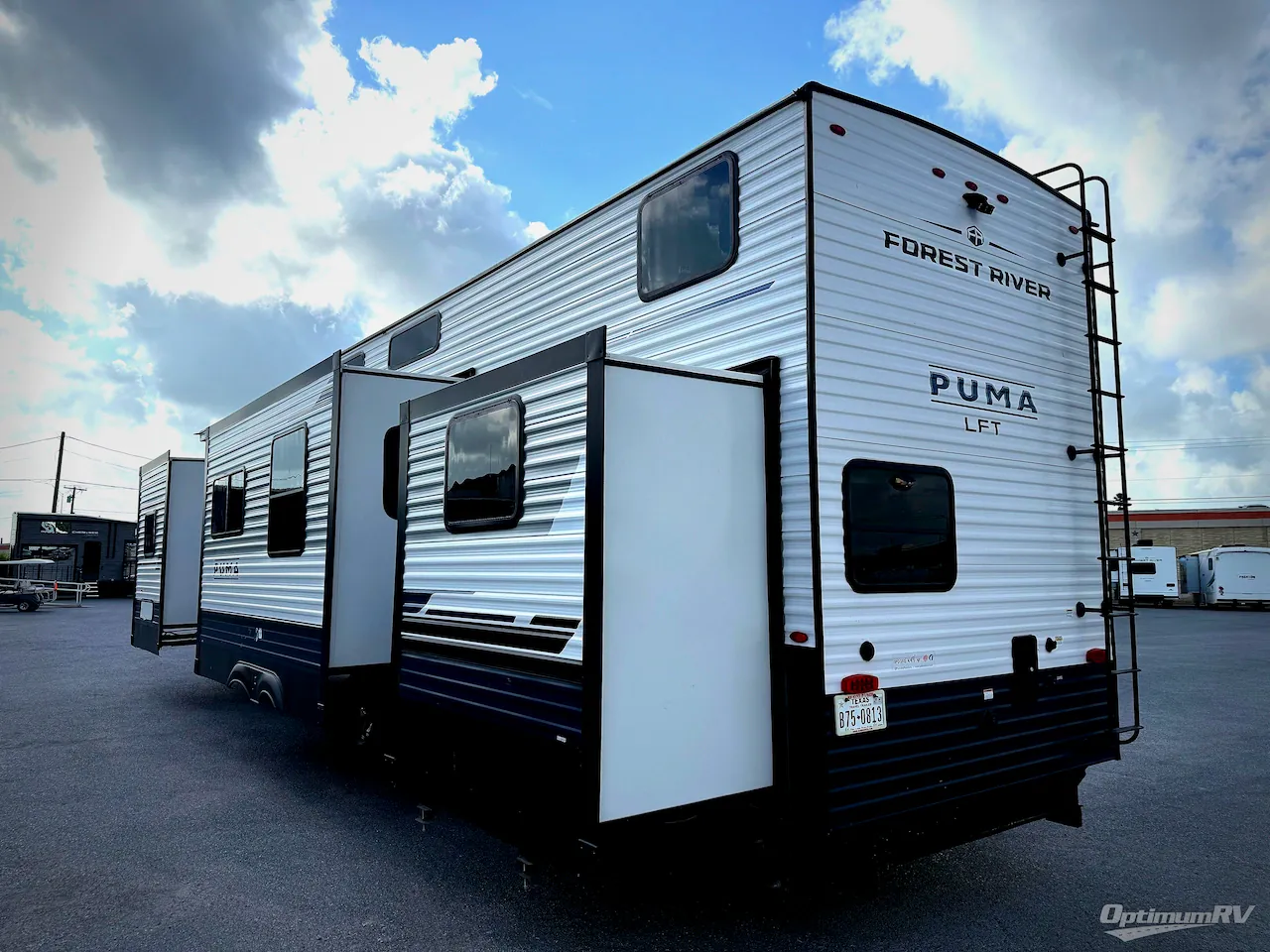 2025 Palomino Puma 429LFT - Photo 4