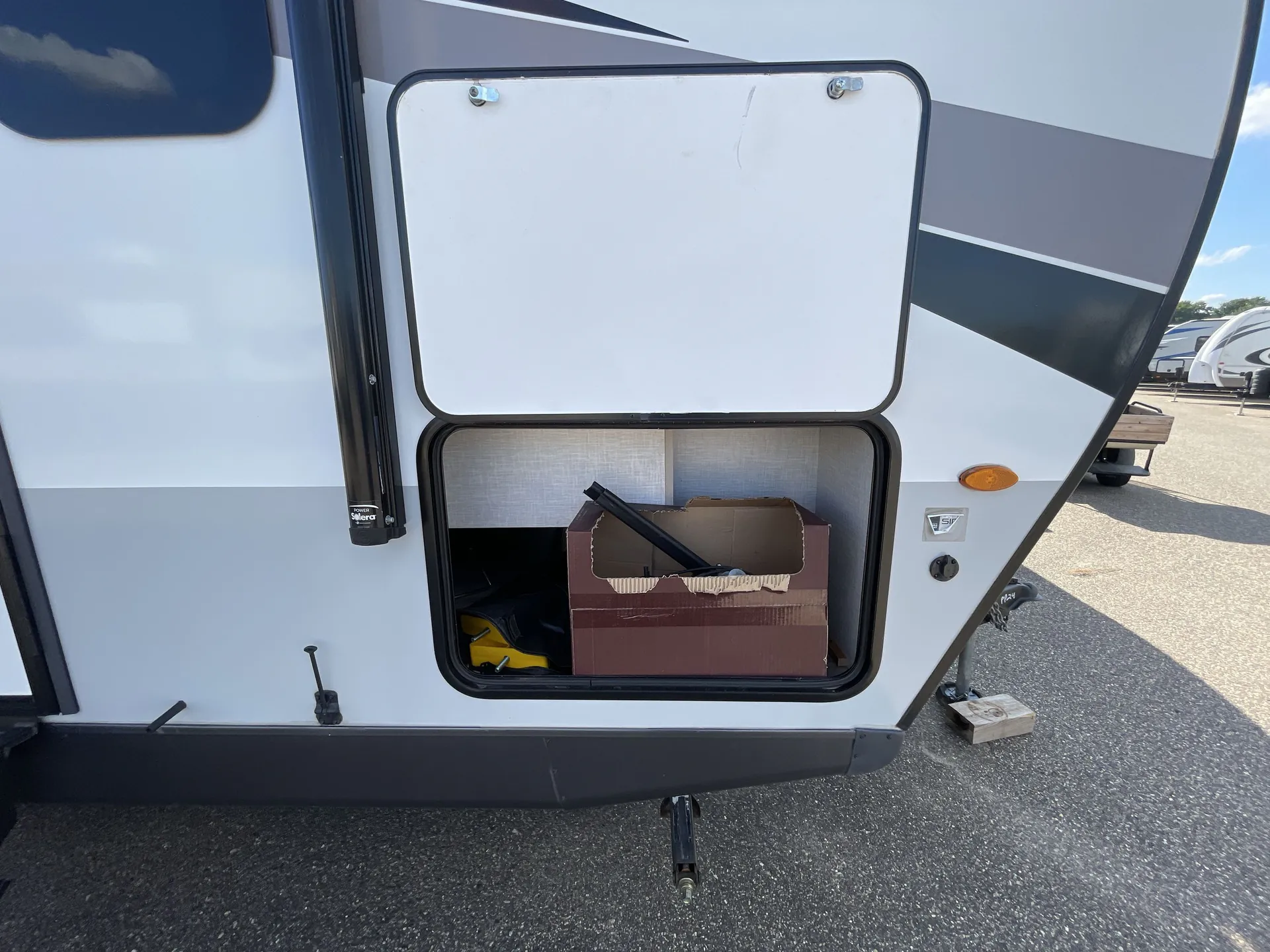 2023 Forest River Rockwood Mini Lite 2509S — backside