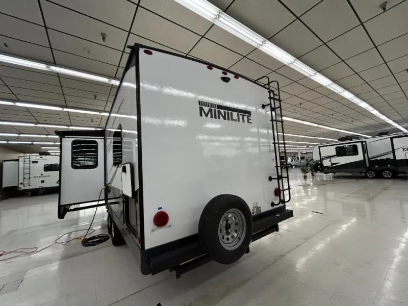 2025 Forest River Rockwood Mini Lite 2506FK - Photo 4