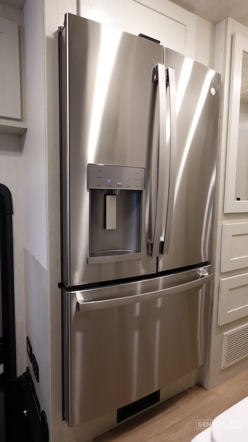 2027 NeXus RV Ghost 33DS, Photos photo 20